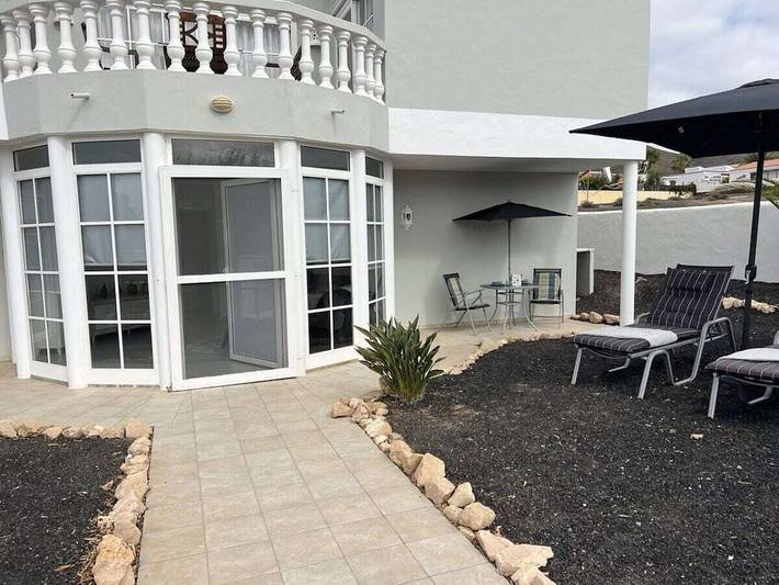 Location de vacances pour 3 personnes, avec jardin à La Pared - 3