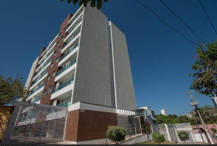 Casas e apartamentos de temporada para 2 pessoas, com balcão e vista em Cuiabá