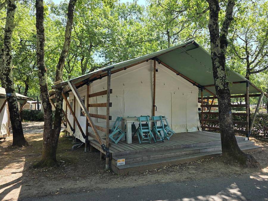 Camping La Côte Sauvage - Safarizelt 4 personen - Super Lodge Zelt | Comfort | 2 Schlafz. | 4 Pers. | Ohne Bad in Saint-Clément-des-Baleines, Ile de Re