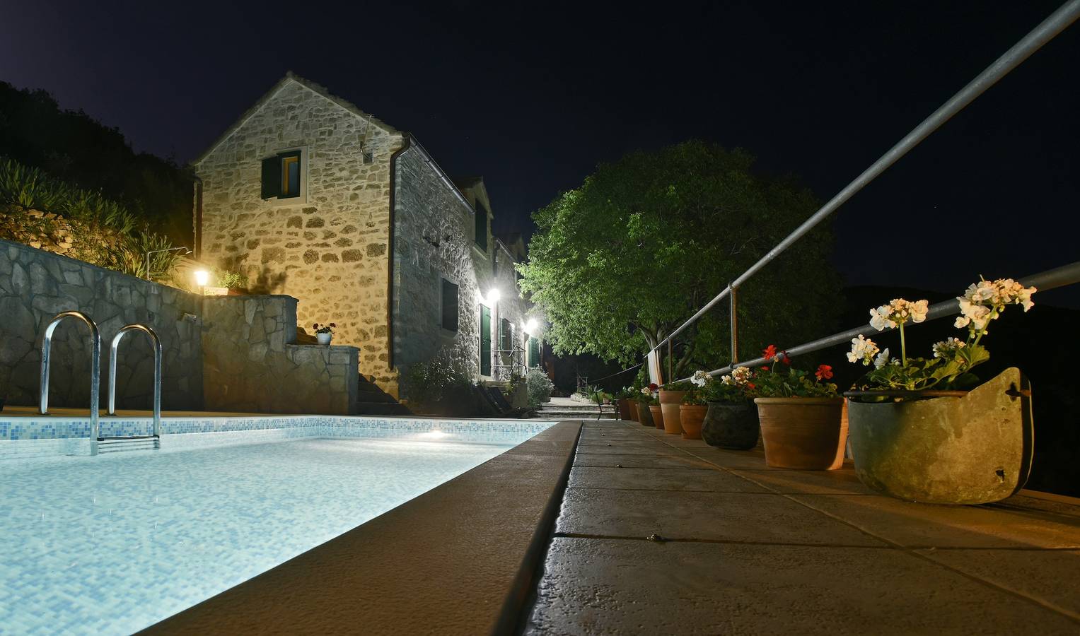 Vila za 6 osoba s pogled na ocean in Dol (Postira), Postira