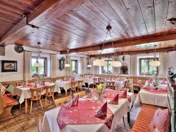 Ganze Ferienwohnung, Landgasthof Aumanwirt - Ferienwohnung bis 2 Personen, 60 qm, im Obergeschoss in Bad Feilnbach, Alpenland Tegernsee Schliersee