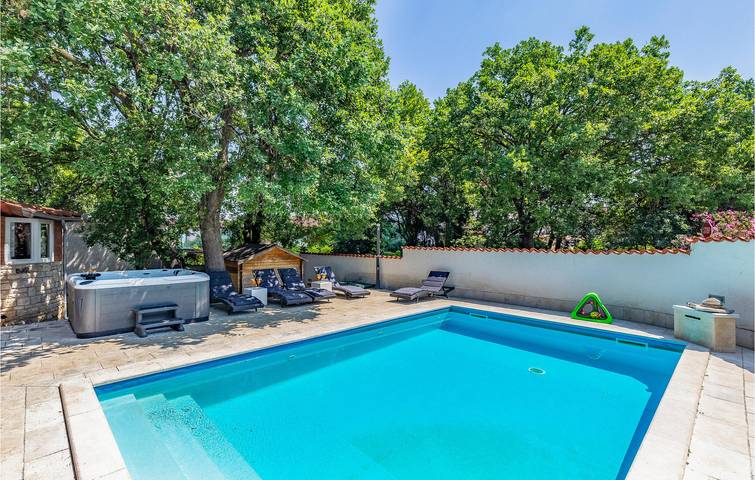 Ferienhaus für 5 Personen, mit Whirlpool und Terrasse - 1