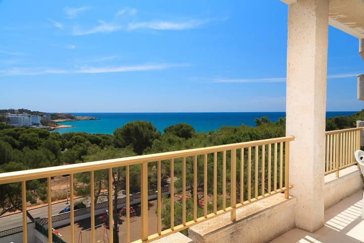 Apartment for 4 people, with children pool and terrace in Salou