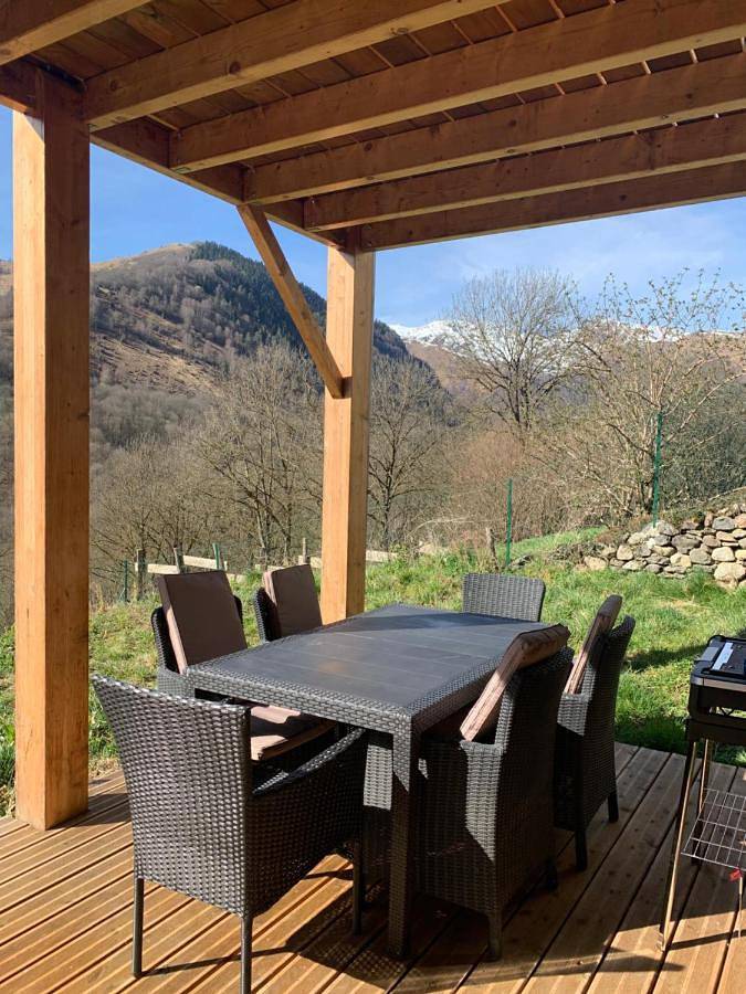 Appartement de vacances pour 6 personnes, avec jardin ainsi que vue et sauna