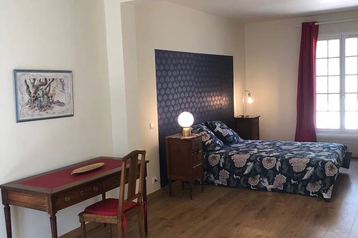 Location de vacances pour 8 personnes, avec jardin à Neuvy-sur-Barangeon - 4