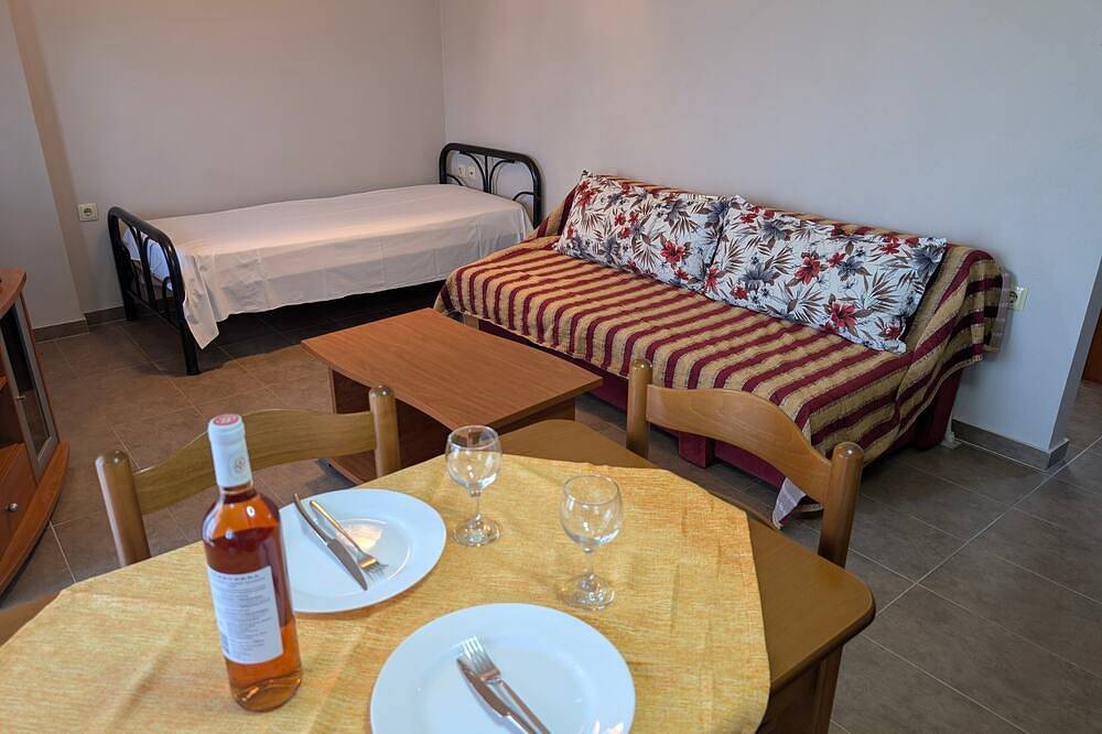 Ganze Wohnung, Apartment mit Aussicht, Wlan und Klimaanlage in Limenaria, Thassos