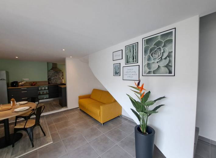 Gîte pour 6 personnes, avec terrasse et piscine à Ruoms - 3