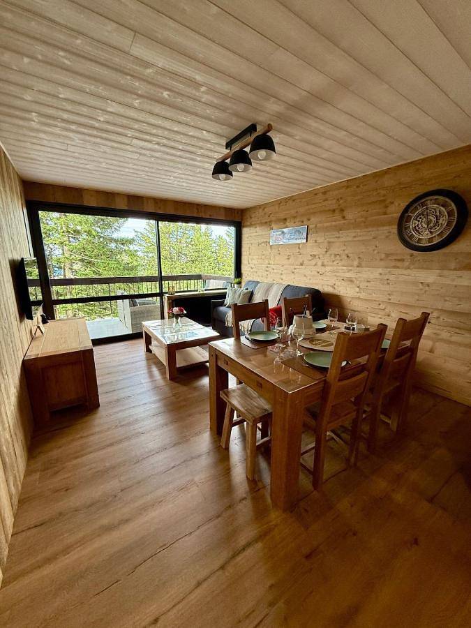 Chalet pour 6 personnes, avec terrasse et vue à Chamrousse