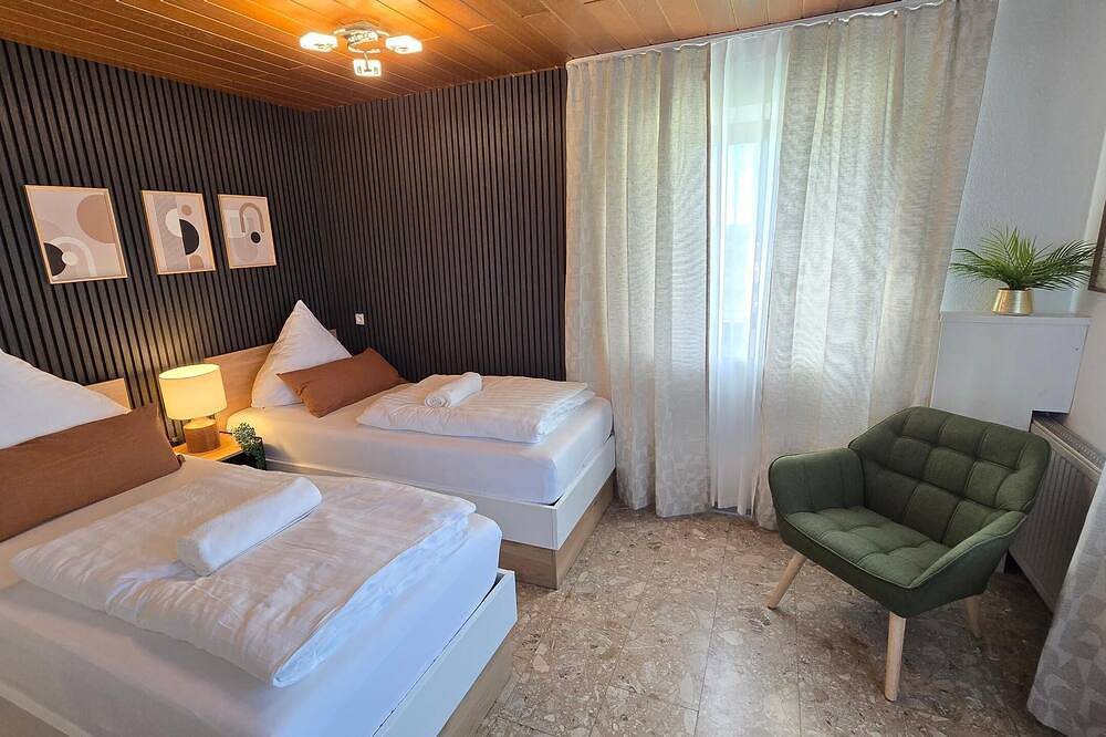 Apartamento inteiro, Apartment with children's playroom in Colmberg, Romantische Straße