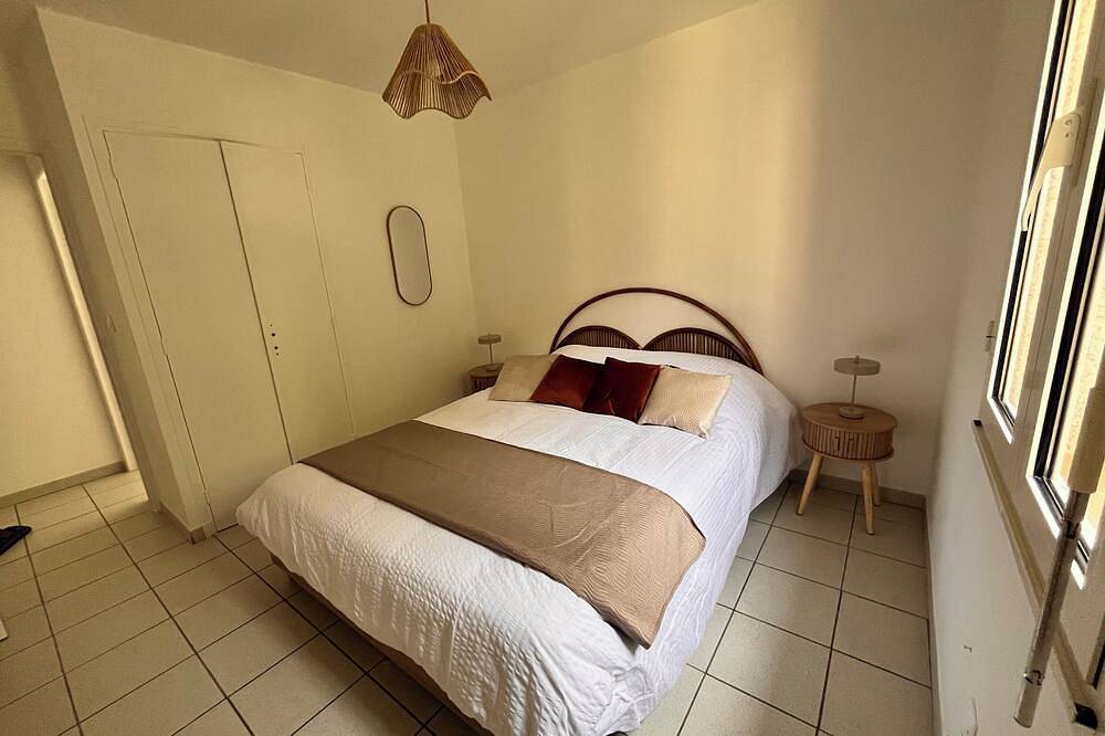 Villa Private pool 6-8 pers Provence Ardèche in Pont-Saint-Esprit, Nimes und Umgebung
