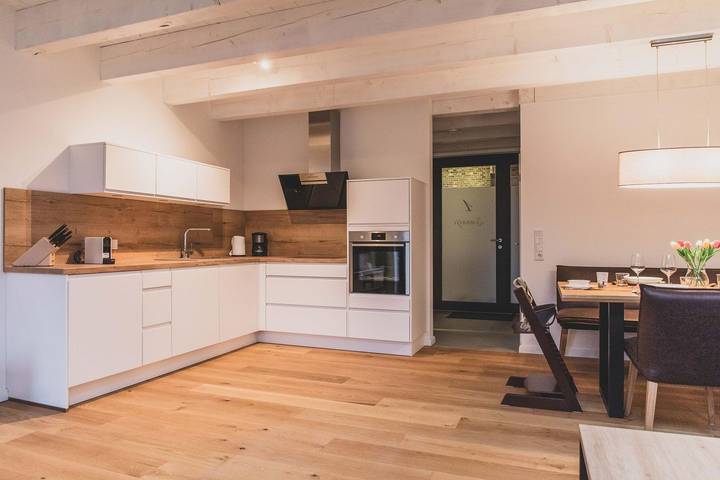 Ferienwohnung für 4 Personen, mit Terrasse und Garten in Rysum - 2