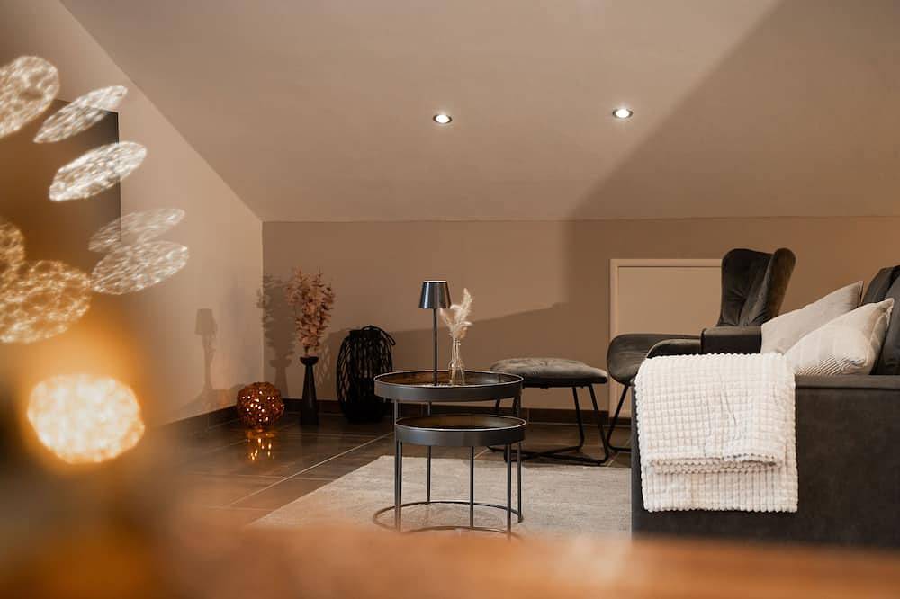 Ganze Wohnung, Ferienwohnung mit großem Balkon und Bergblick in Prem, Bayerische Alpen