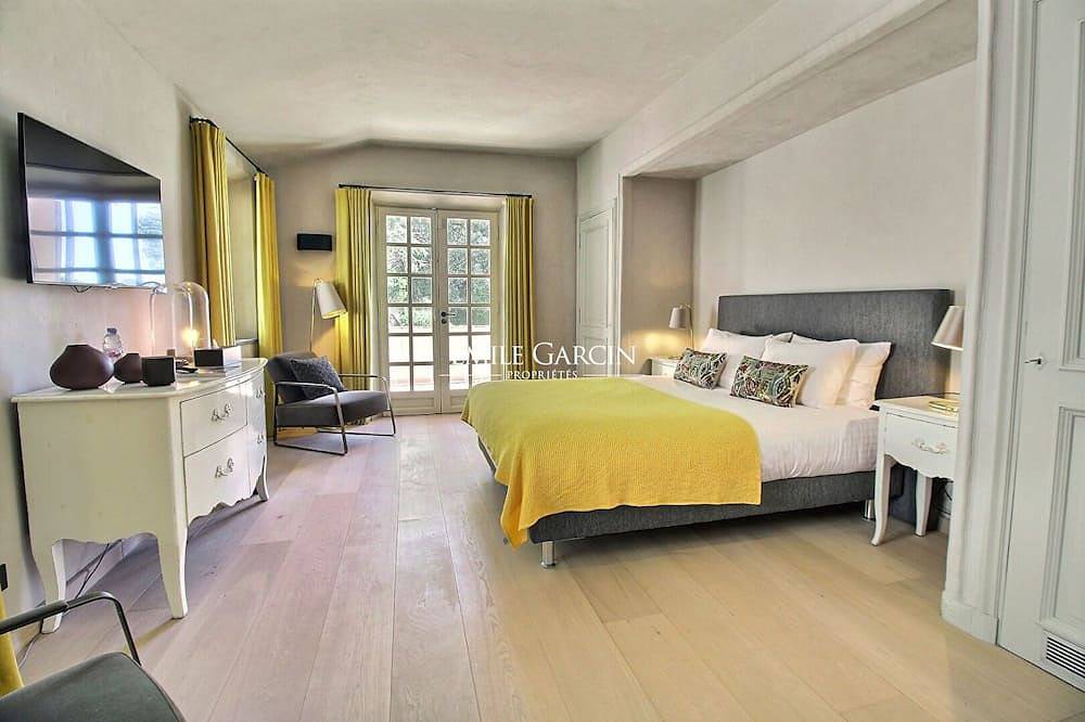 Villa à Louer à Tourves Dans le Var, en Provence Verte in Tourves, Brignoles Region