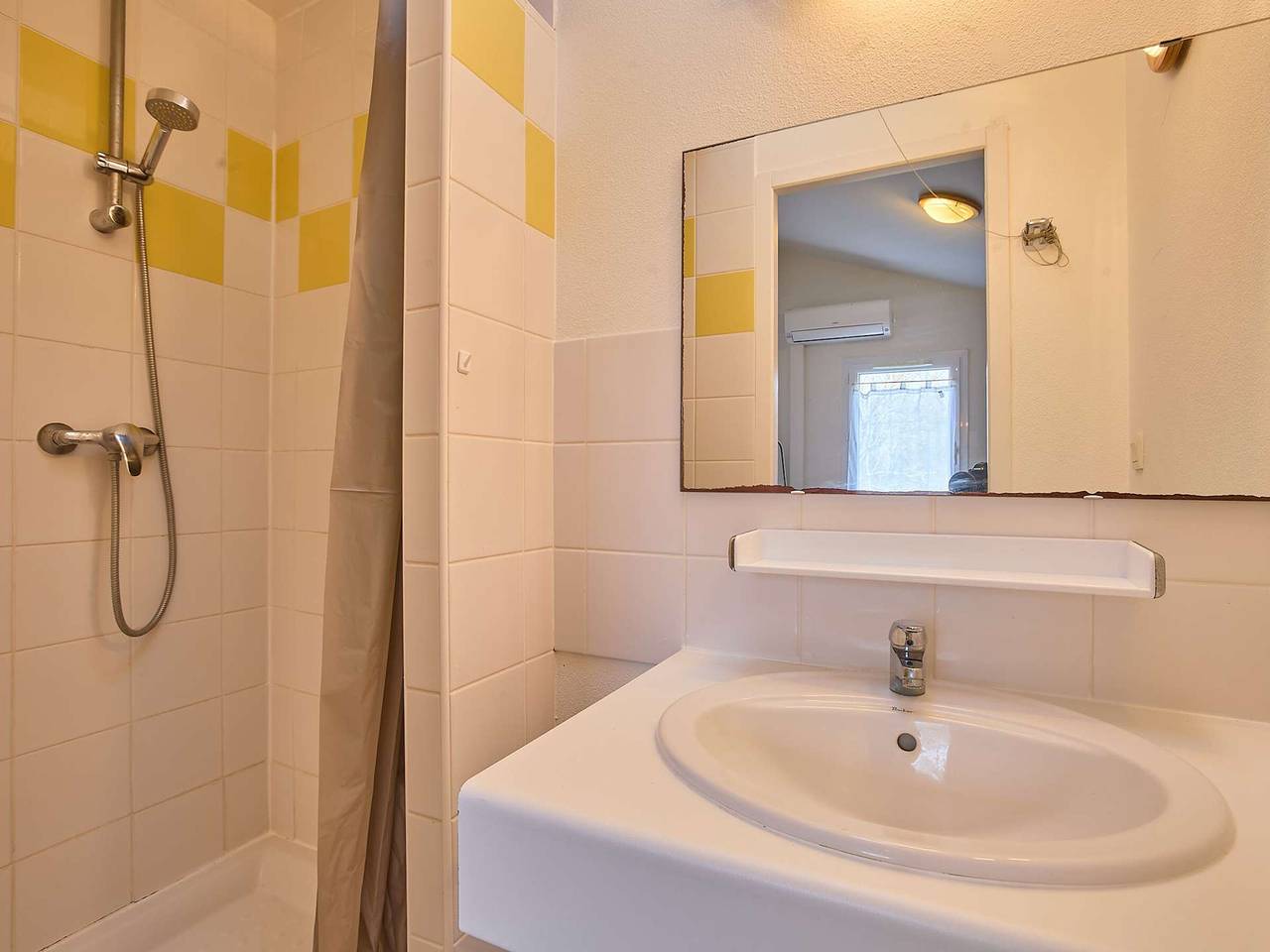 Apartamento entero, Encantador T2 con Jardín en Barbotan in Cazaubon, Gers