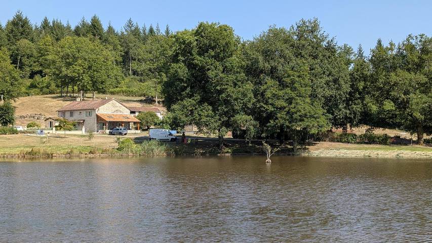 Gîte pour 6 personnes, avec jardin