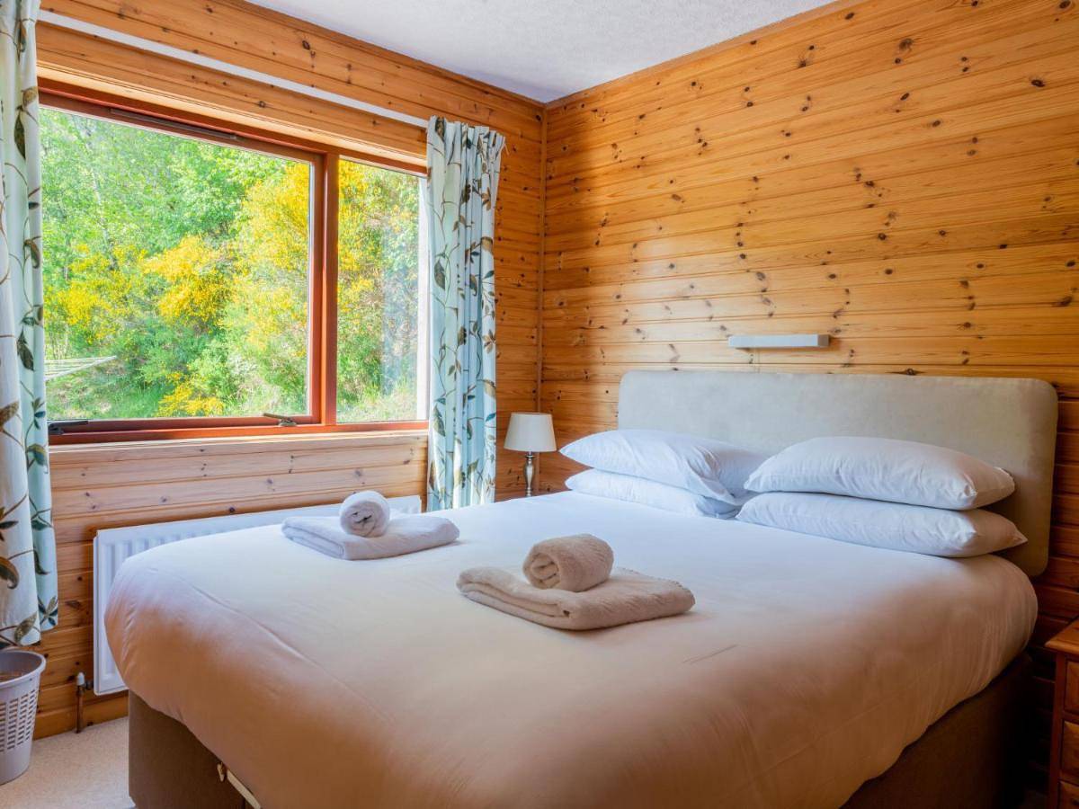 Holiday Home Achmony Number 10 by Interhome in Drumnadrochit, Highlands
