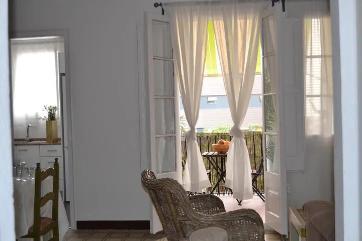 Apartamento de vacaciones para 4 personas, con vistas y balcón - 1