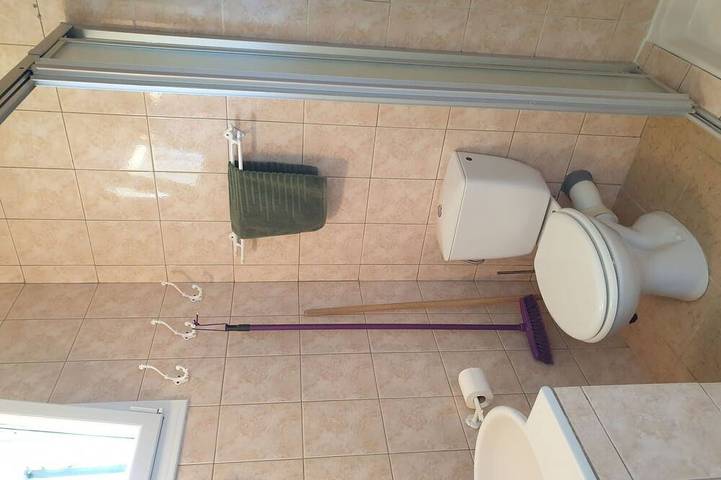 Entire apartment, Nice apartment for 2 people with A/C, WIFI, pool and terrace in Calvi, Calvi region