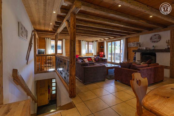 Gîte pour 10 personnes, avec terrasse, animaux acceptés dans Courchevel 1300 (Le Praz) - 3