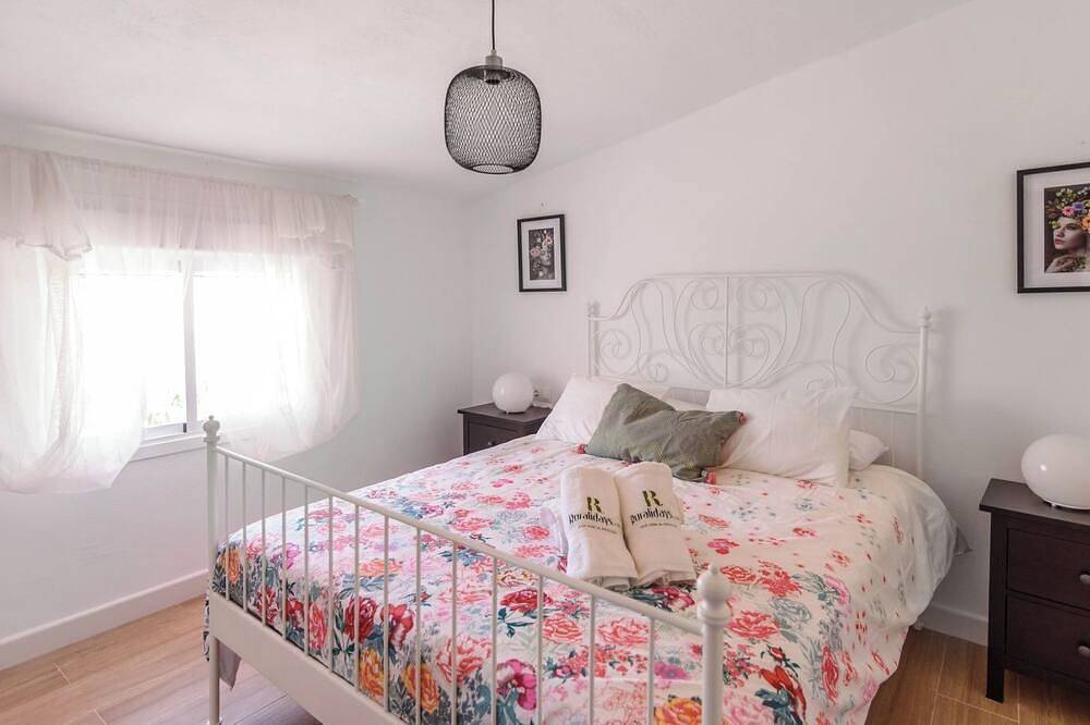 Casa Las Allanas Tolox by Ruralidays in Tolox, Sierra de las Nieves