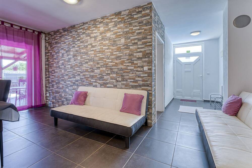 Ganze Wohnung, Radmila 1 in Županje, Polje