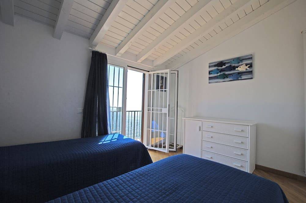 Villa Liguria - pure relaxation, perfect view over the sea with private pool in Aregai, Cipressa