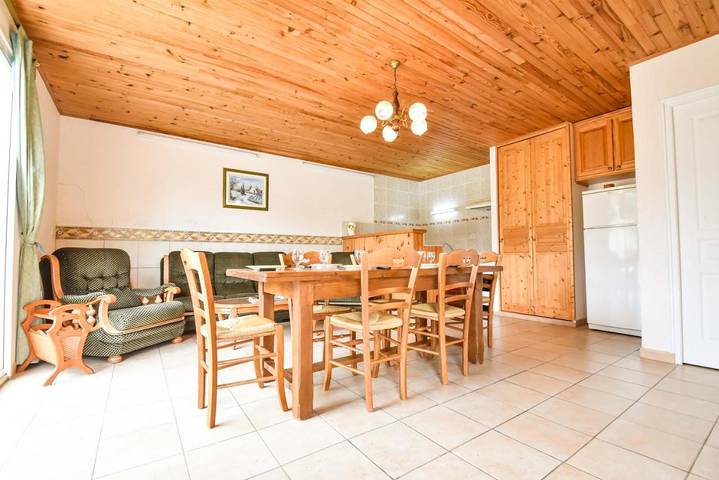 Location de vacances pour 6 personnes, avec piscine et jardin à Argeliers - 2