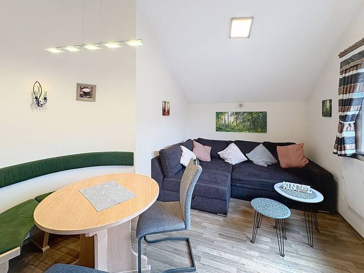 Ferienwohnung für 4 Personen, mit Garten und Balkon in Grafenwiesen - 2