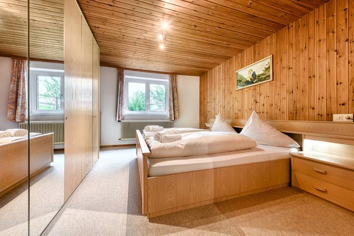 Ganze Wohnung, Familienferienwohnung Bürserberg Dorf in Bürserberg, Brandnertal