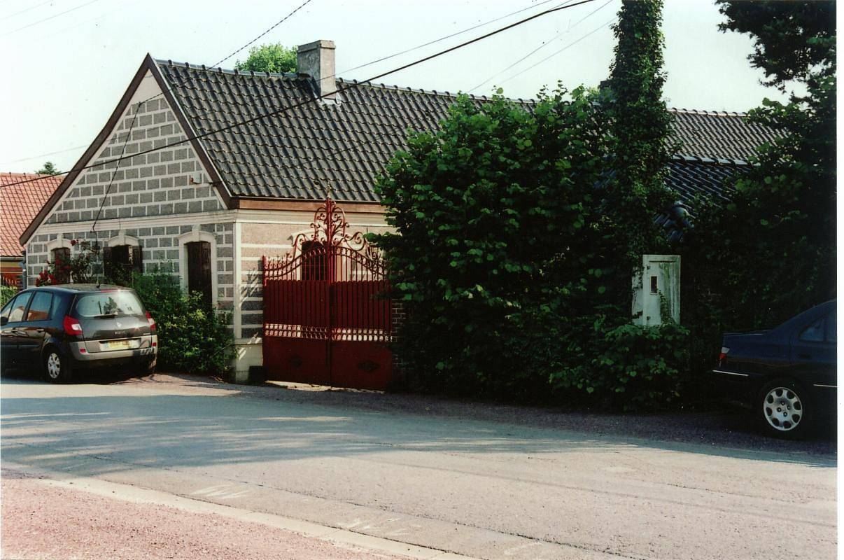 La fermette de la vache rousse - La Mezine in Rosult, Región de Valenciennes