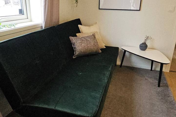 Ganze Wohnung, Apartment between Ishavskatedralen and the mountain lift in Tromsø