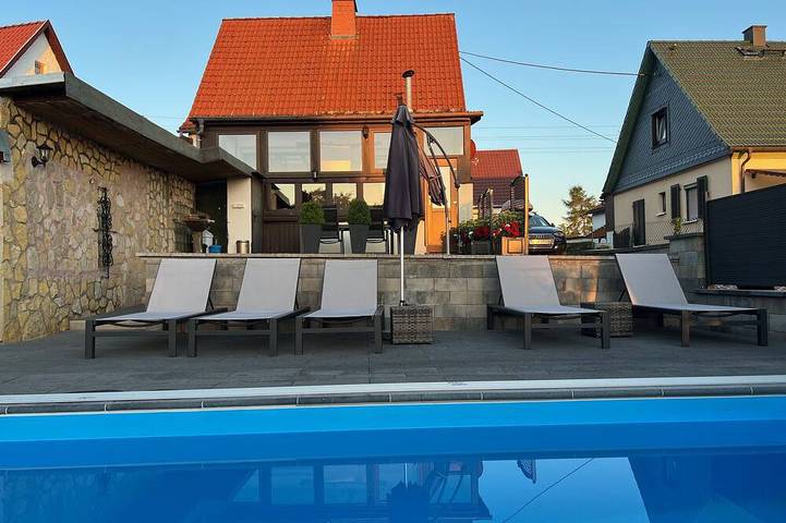 Ferienhaus für 5 Personen, mit Garten und Terrasse, mit Haustier in Eisfeld