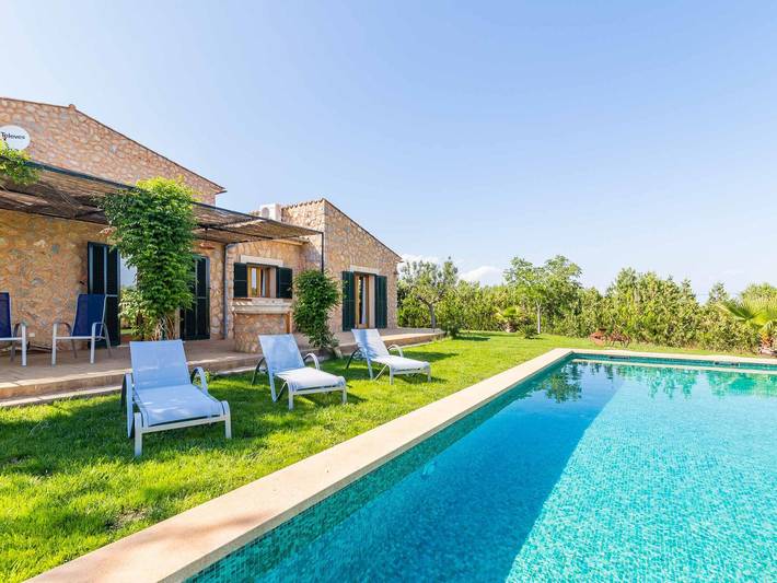 Casa de vacaciones para 6 personas, con jardín y piscina - 1