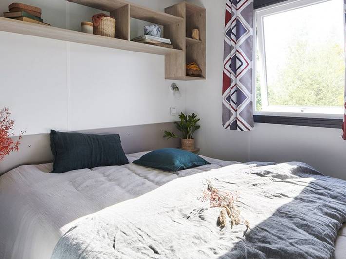 Mobil home pour 4 personnes, avec piscine à La Douze - 3