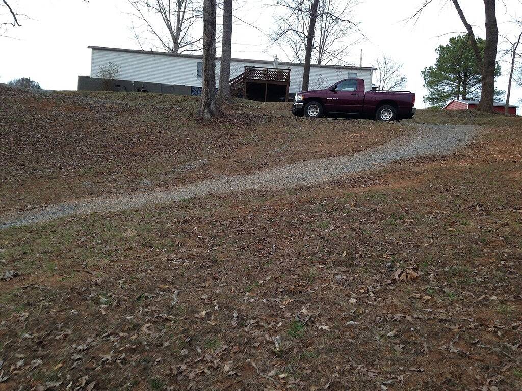 Ort! Ort! Ort! Ruhige Bucht und doch nah an allen Seeaktivitäten! in Smith Mountain Lake