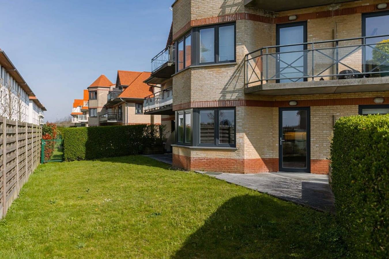 Geheel appartement, Vakantieappartement voor 4 personen met tuin in Zuienkerke, Belgische Kust