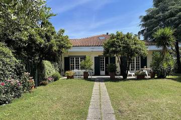 Villa für 14 Personen, mit Terrasse und Garten, mit Haustier in Rom