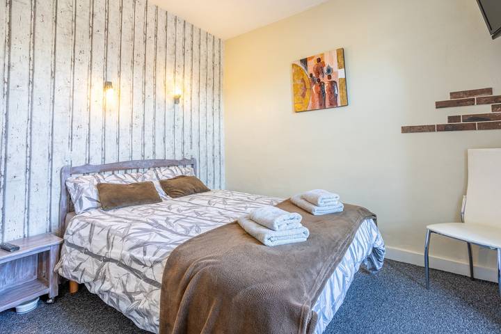 Standardzimmer 'Nr. 11' mit WLAN in Chantonnay, La Roche-sur-Yon und Umgebung