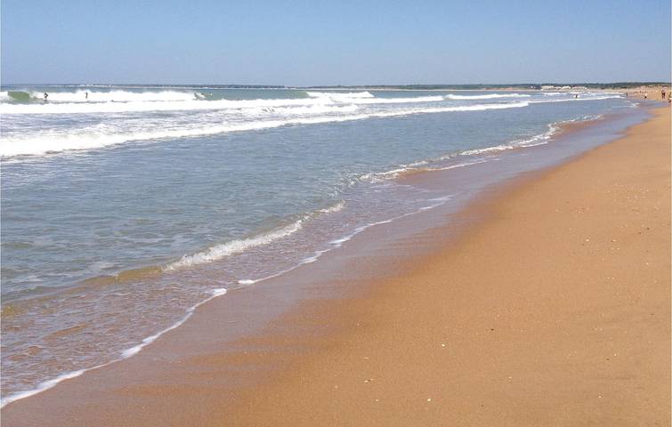 Location de vacances pour 6 personnes, avec terrasse, animaux acceptés à La Faute-sur-Mer - 3