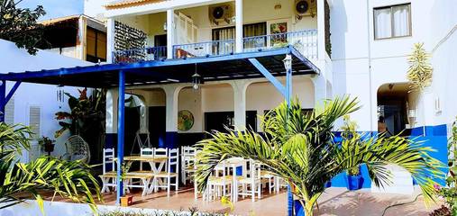 Chambre d’hôte pour 2 personnes, avec vue et jardin dans Praia