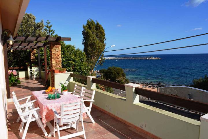 Vakantiehuis voor 12 personen, met Tuin in Cala Gonone