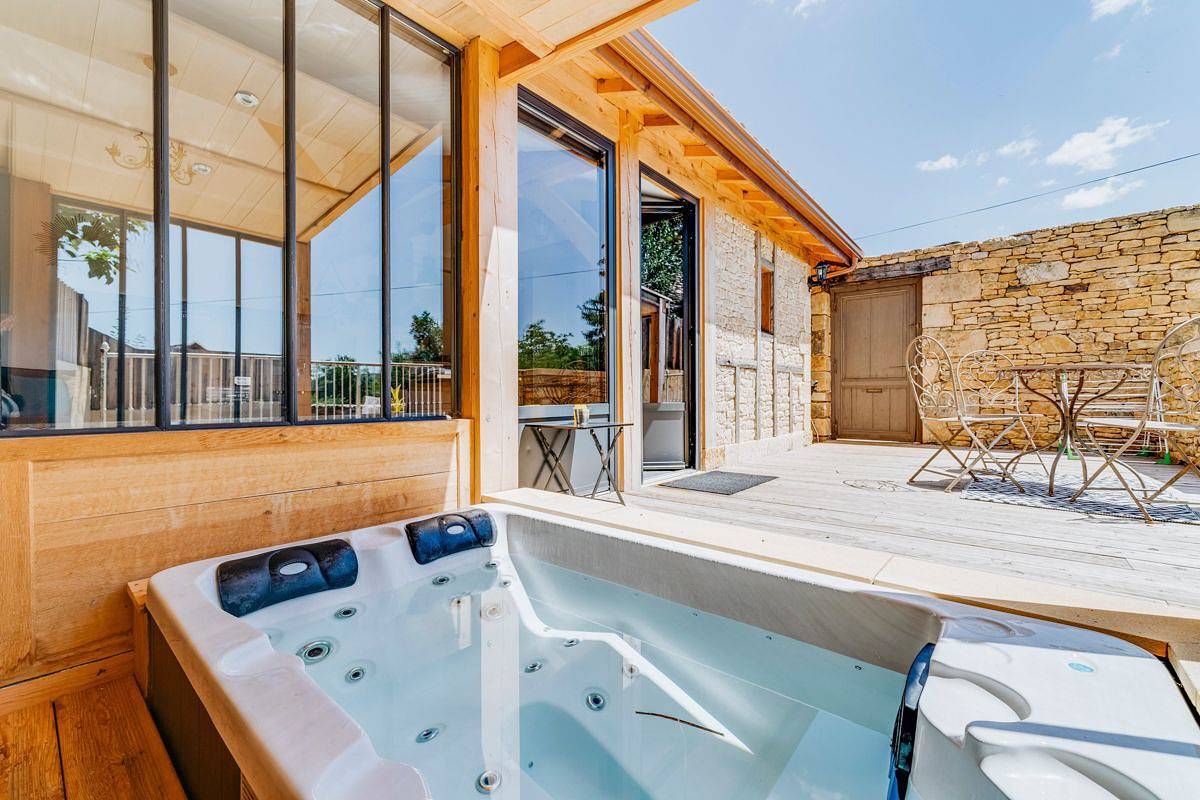 Villa pour 2 personnes avec jacuzzi in Vézac, Périgord Noir