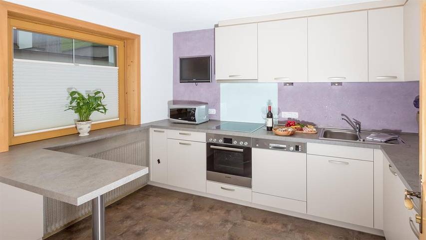 Ferienhaus für 15 Personen, mit Balkon in Lanersbach - 3