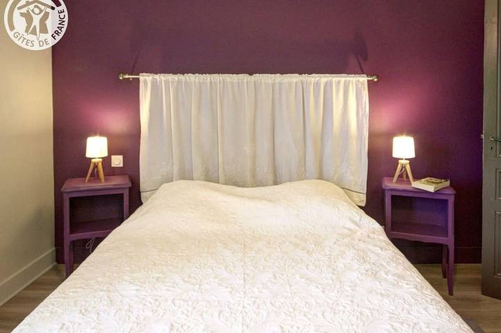 Gîte pour 12 personnes, avec jardin à Saint-Didier-sur-Rochefort - 3