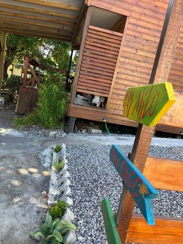 Gîte pour 2 personnes, avec jardin ainsi que vue et terrasse à Saint-Pierre (ville)