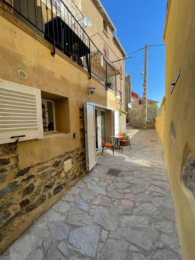 Appartement entier, La Corse authentique et rurale in Castifao, Parc naturel régional de Corse