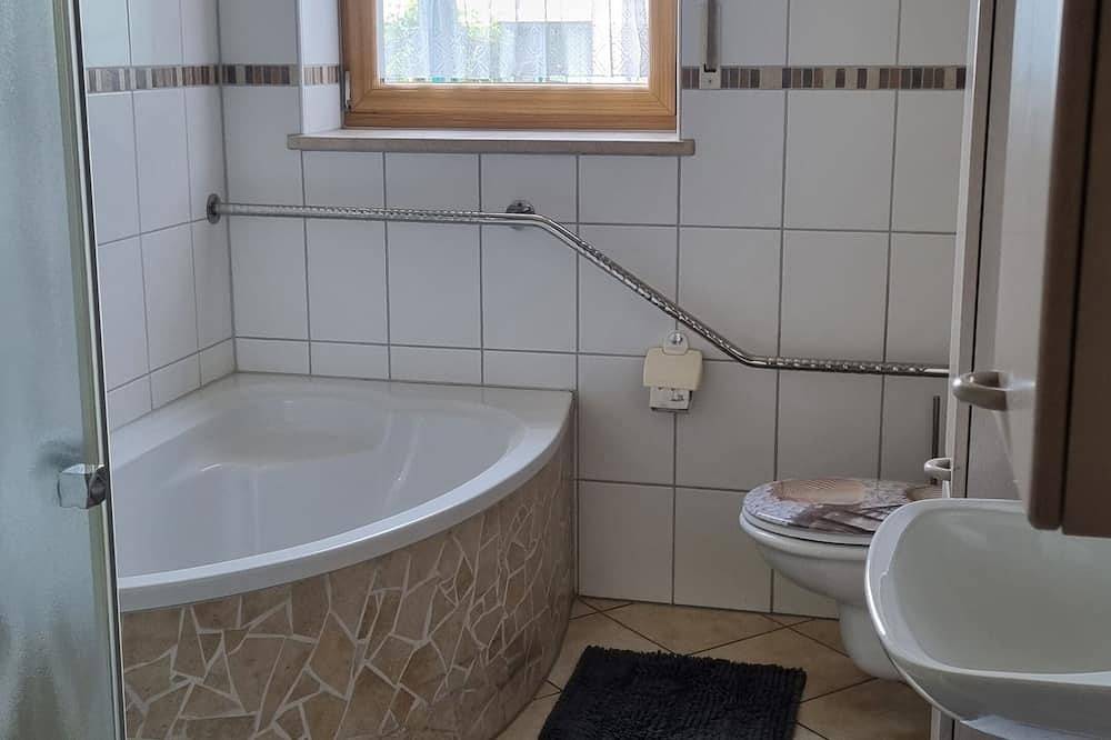 Ganze Wohnung, Ferienwohnung Sonnenblume in Eschlkam, Ostbayern