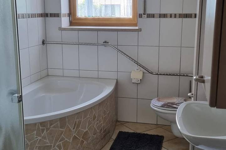 Ganze Wohnung, Ferienwohnung Sonnenblume in Eschlkam, Ostbayern