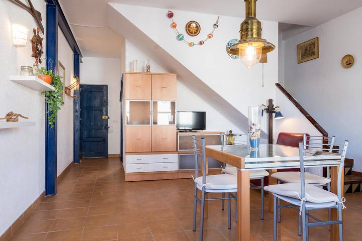 Villa pour 8 personnes, avec Terrasse à Tamariu