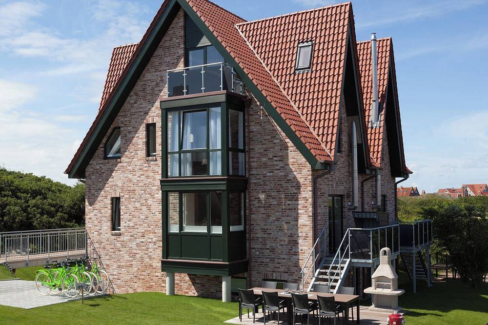 Komfortables Ferienhaus Juist: Dünenblick, 4 Sz, 4 Bäder, Gäste-Wc, Kamin, Grill in Juist